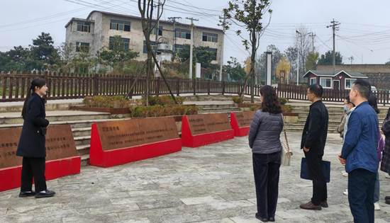 e5042d3467114827f93fdbc312054b13